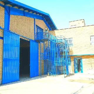 نقاشی ساختمان کارخانه ها پذیرفته میشود